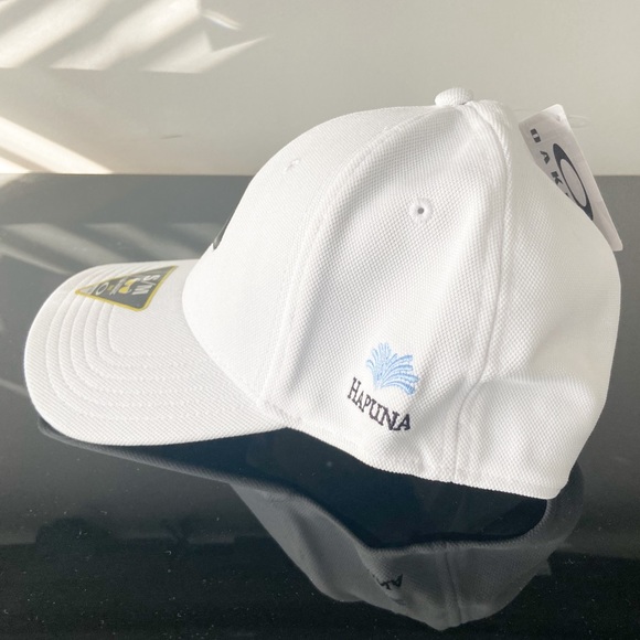 Oakley cap - Picture 4 of 5